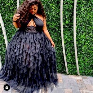 Plus size tulle boutique maxi dress 1X